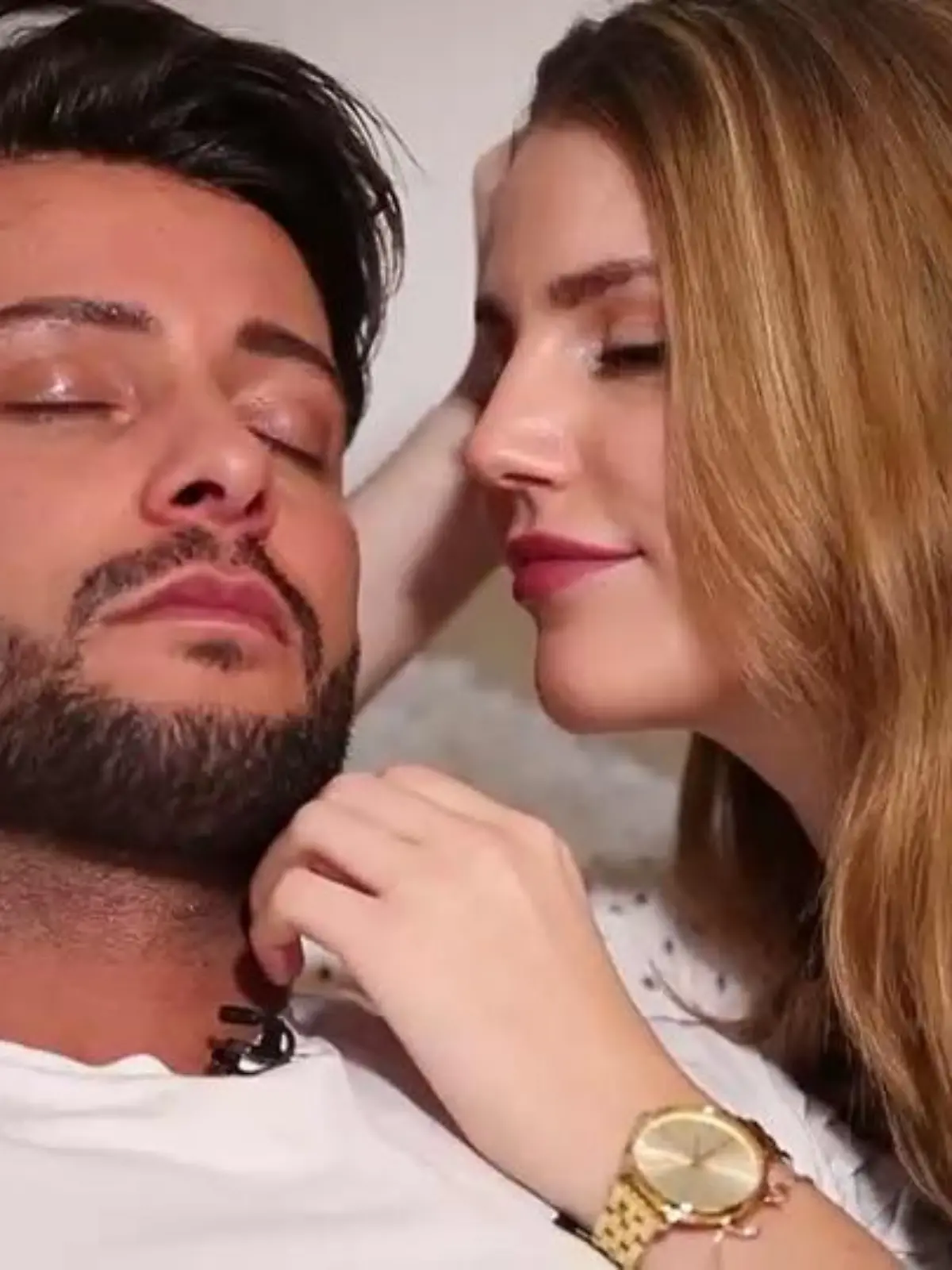 Domenico de Cicco und seine Freundin Julia sind total verliebt.