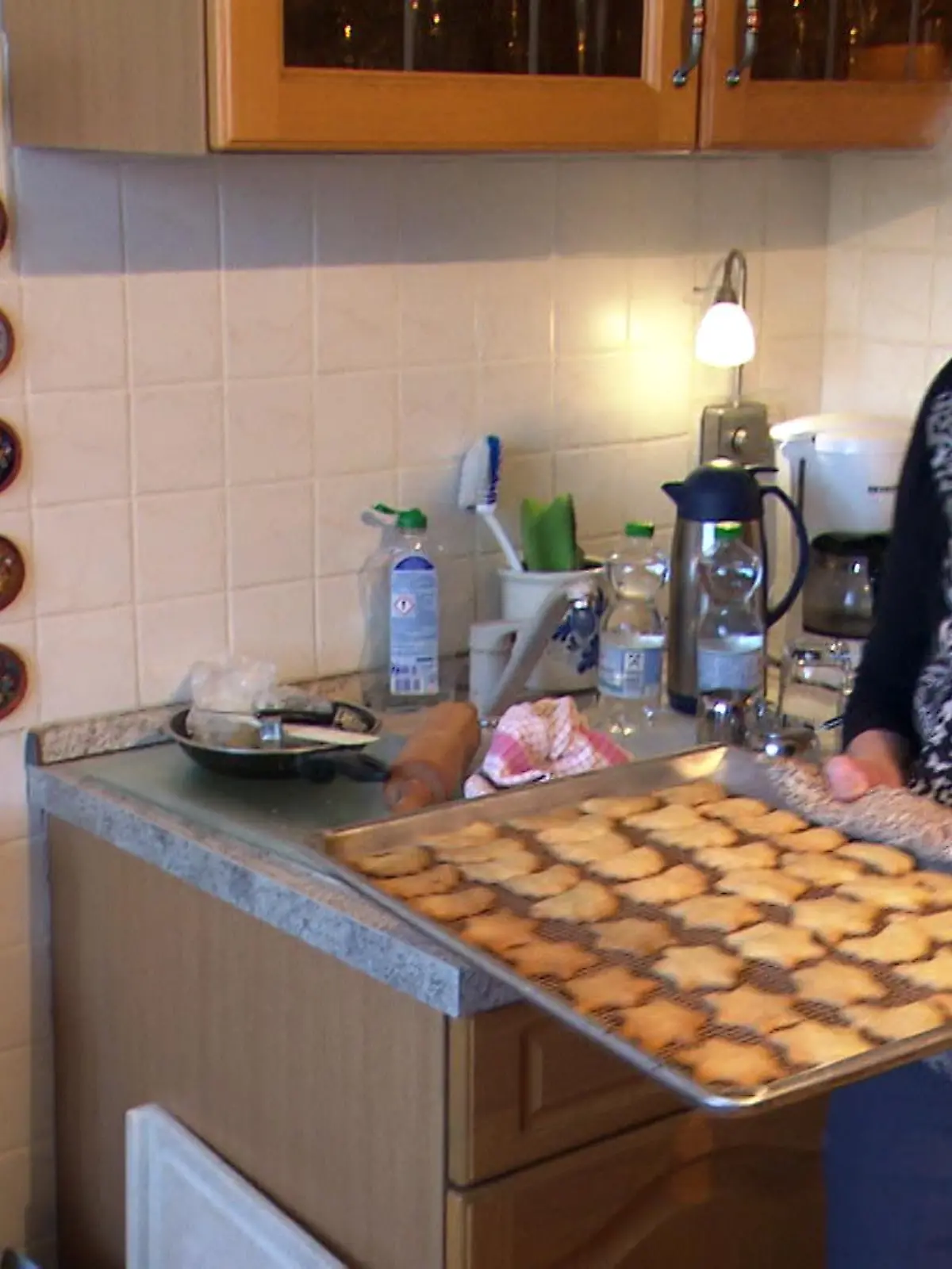 Selbstgebackene Haschkekse auf Rezept für Brigitte Biesel (81)