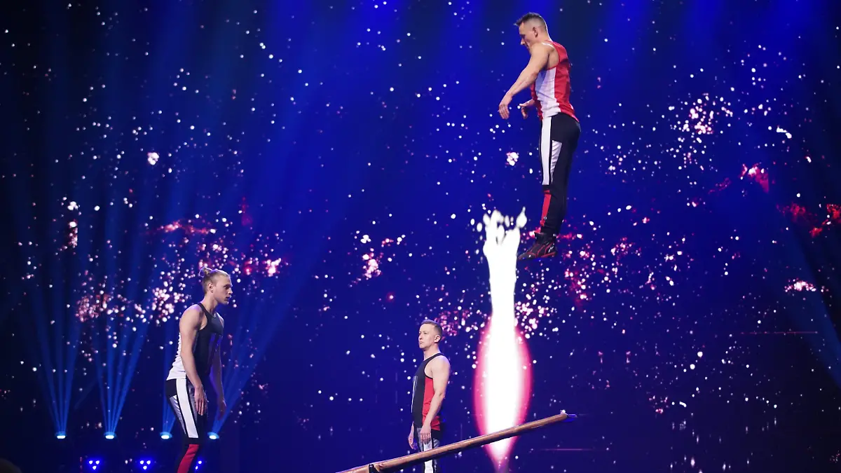 Step Out beweisen viel Mut zum Risiko "Das Supertalent" 2108: Finale