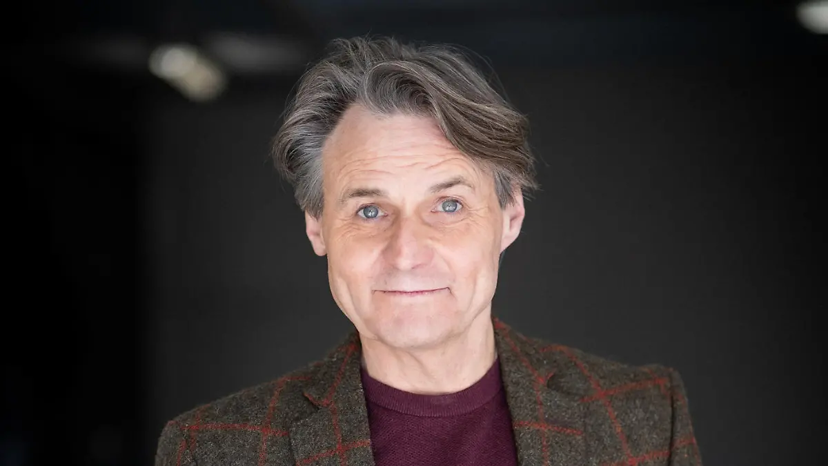 Schauspieler Wolfgang Bahro (62) ist für seine Rolle als Rechtsanwalt Dr. Jo Gerner in der RTL-Serie GZSZ bekannt.