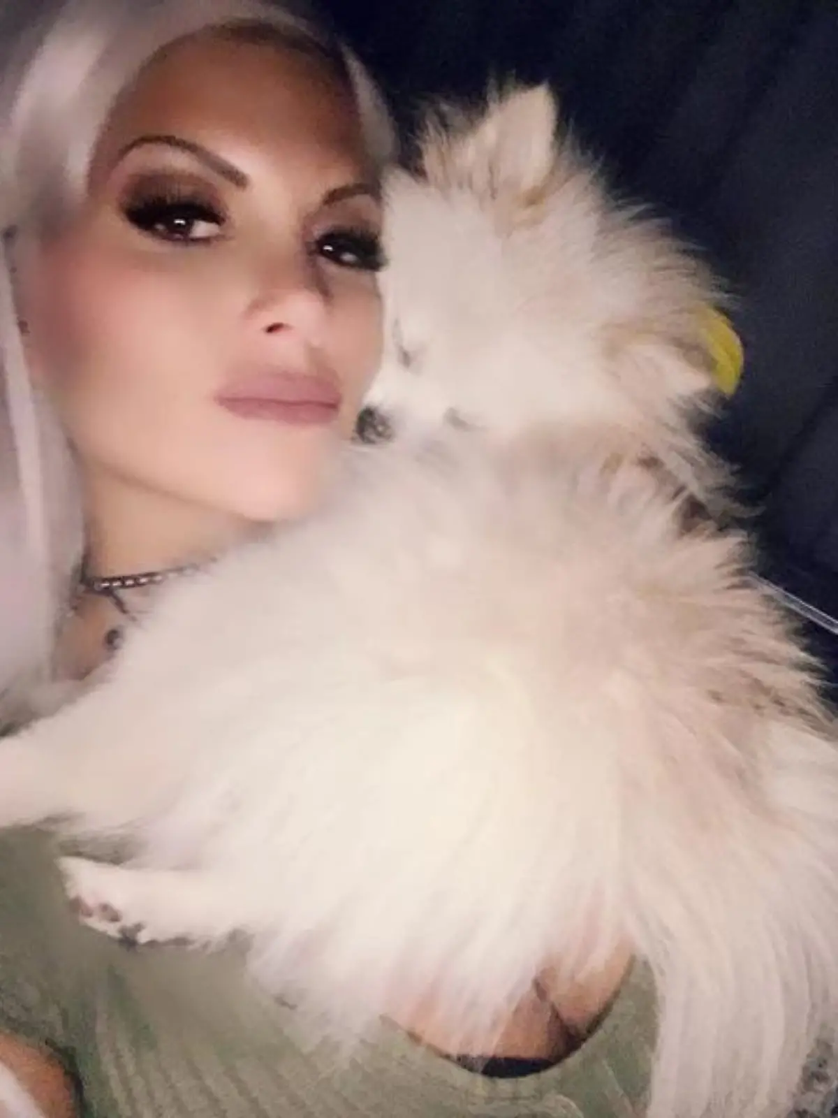 Sophia Vegas mit ihrem geliebten Hund Barney