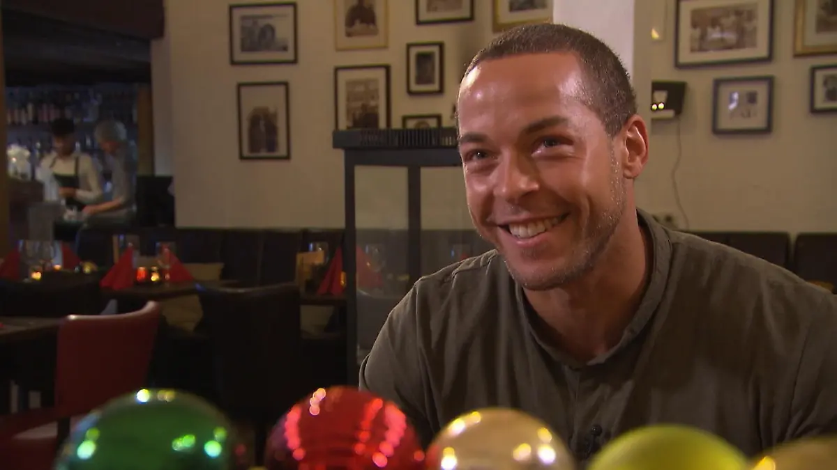 Der Bachelor im Entweder-Oder-Interview Entscheide dich, lieber Andrej!