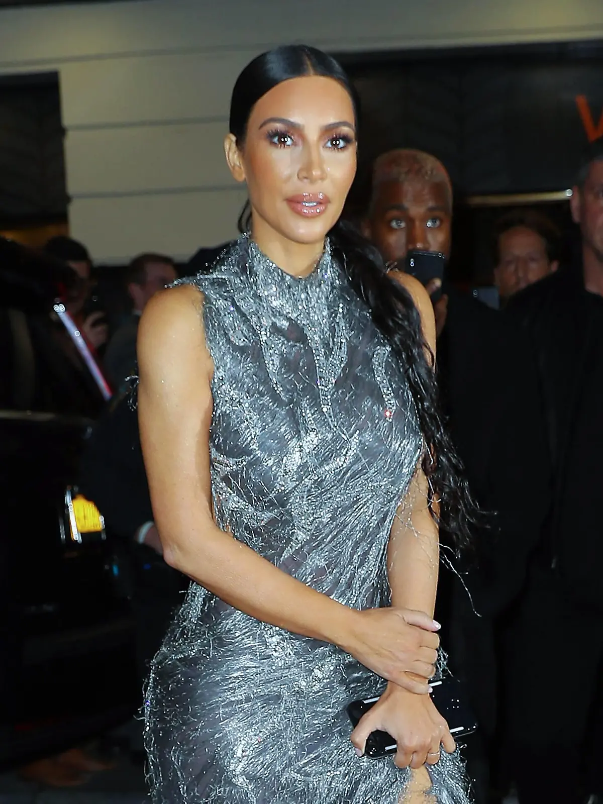 December 4, 2018 - New York, New York, United States - Kim Kardashian and her husband Kanye West go out in Midtown Manhattan on December 3 2018 in New York City New York United States PUBLICATIONxINxGERxSUIxAUTxONLY - ZUMAny1_ 20181204_zaf_ny1_001 Copyright: xMikexReedx  