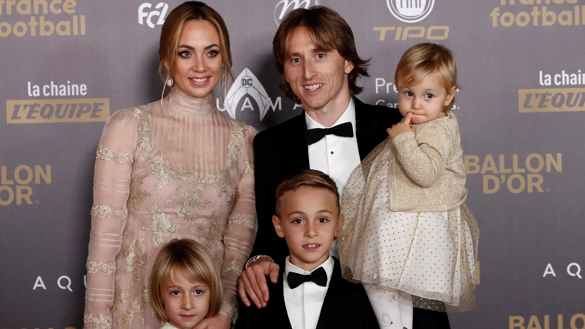 Soccer Football - 63rd Ballon d'Or - The Grand Palais, Paris, France - December 3, 2018 Real Madrid's Luka Modric arrives with his family REUTERS/Benoit Tessier