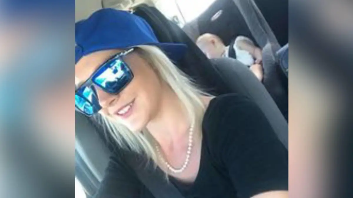 Kerri-Ann ließ ihre Kinder im heißen Auto sterben.