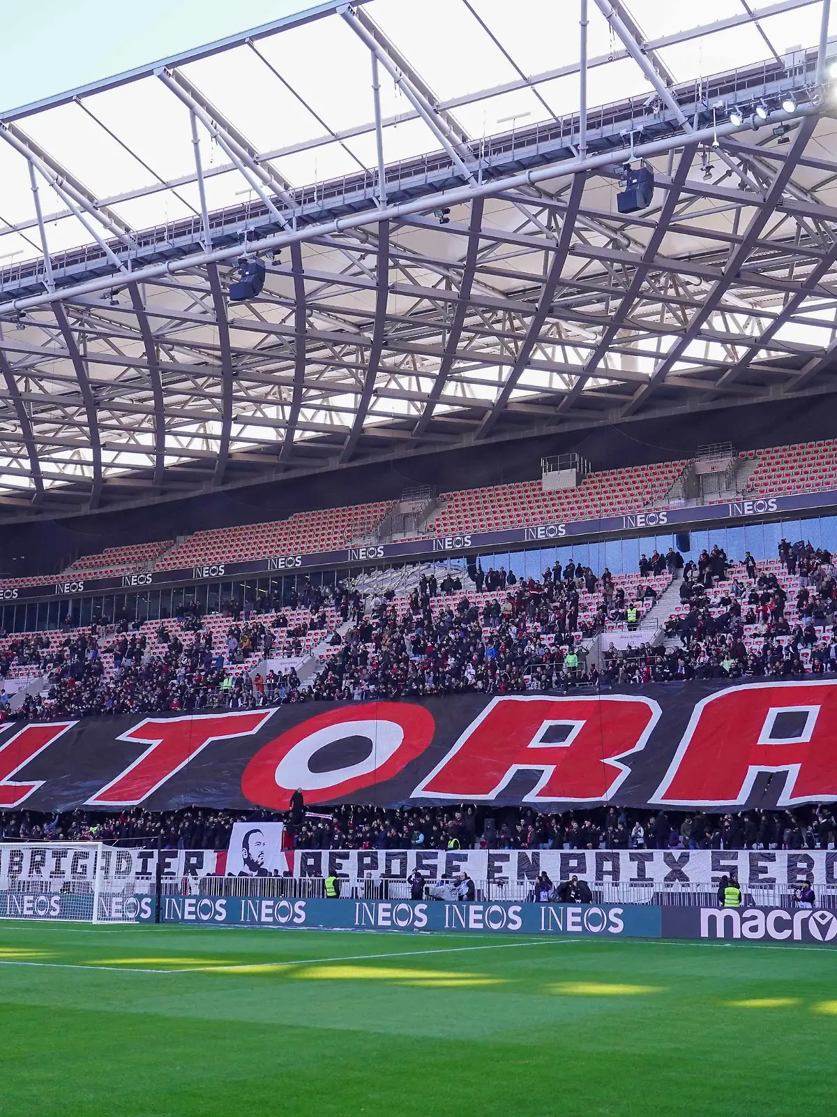 Supporters de l OGC Nice FOOTBALL : OGC Nice vs Lille - Ligue 1 Ubereats - Nice - 29/01/2023 NorbertScanella/Panoramic PUBLICATIONxNOTxINxFRAxITAxBEL