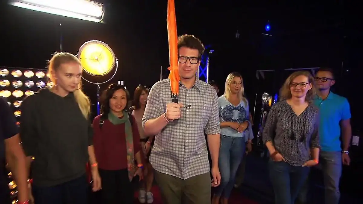 Studioführung mit Daniel Hartwich So ist es Backstage bei "Das Supertalent