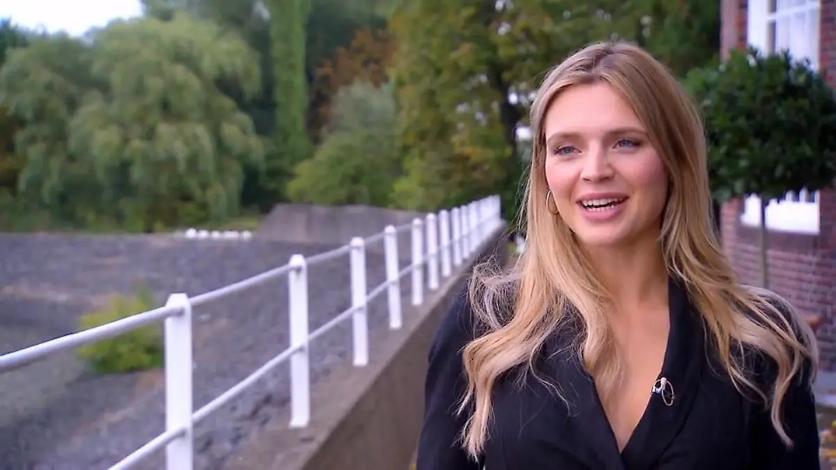 Susanna hat schon Model-Erfahrung "Ich lache gerne über meine Witze"