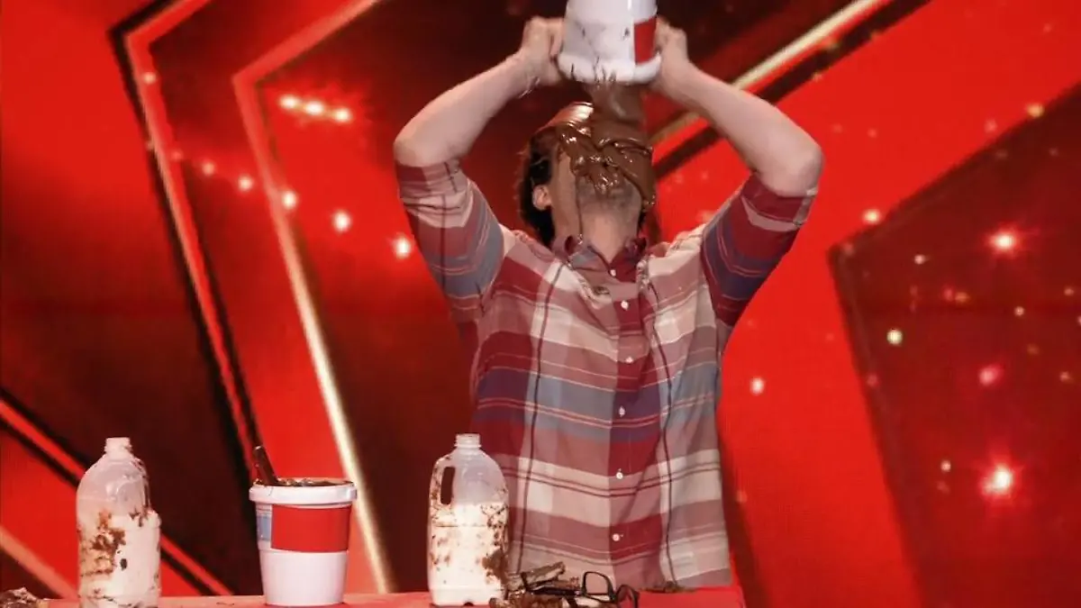 Daniel Hartwich im Schoko-Rausch Das Supertalent 2018: Show 9