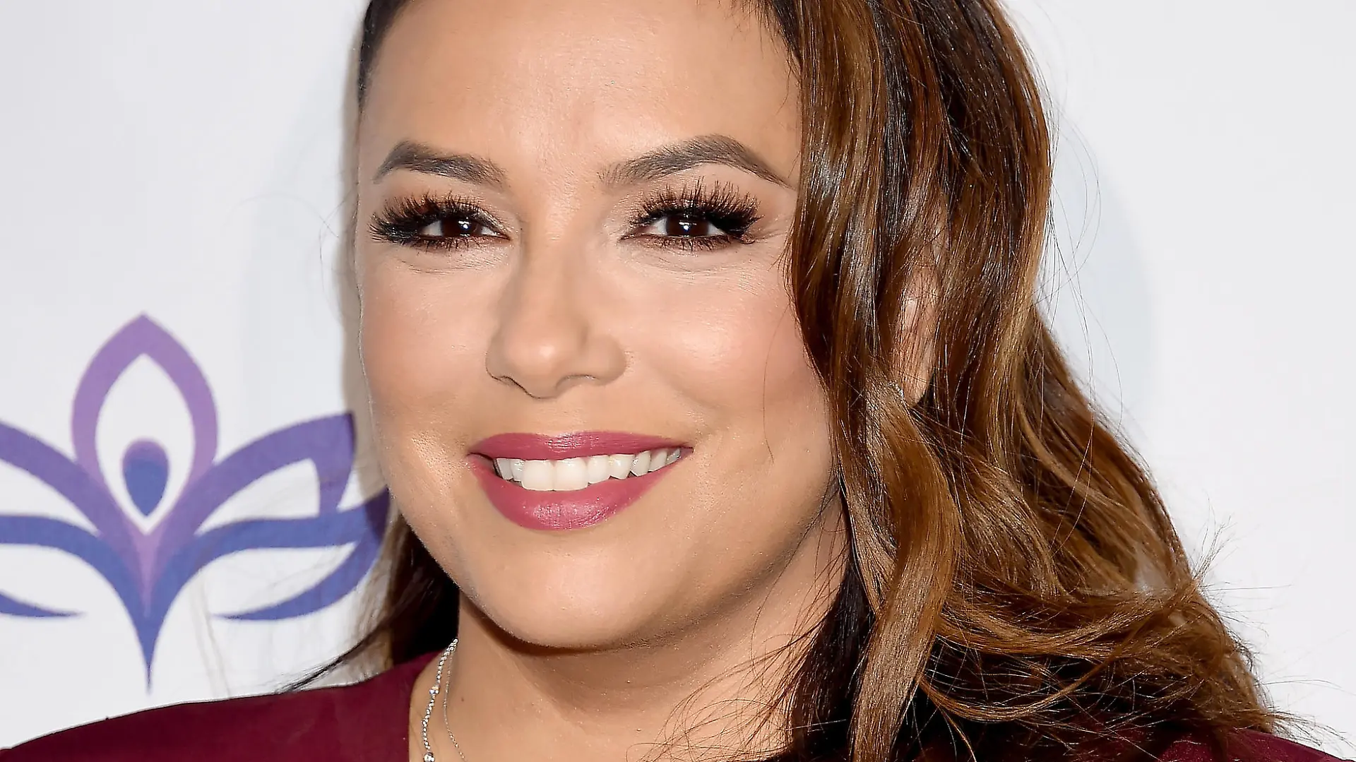 Eva Longoria bei der" Eva Longoria Foundation Dinner Gala" im "Four Seasons Hotel" in Los Angeles am 8. November 2018,