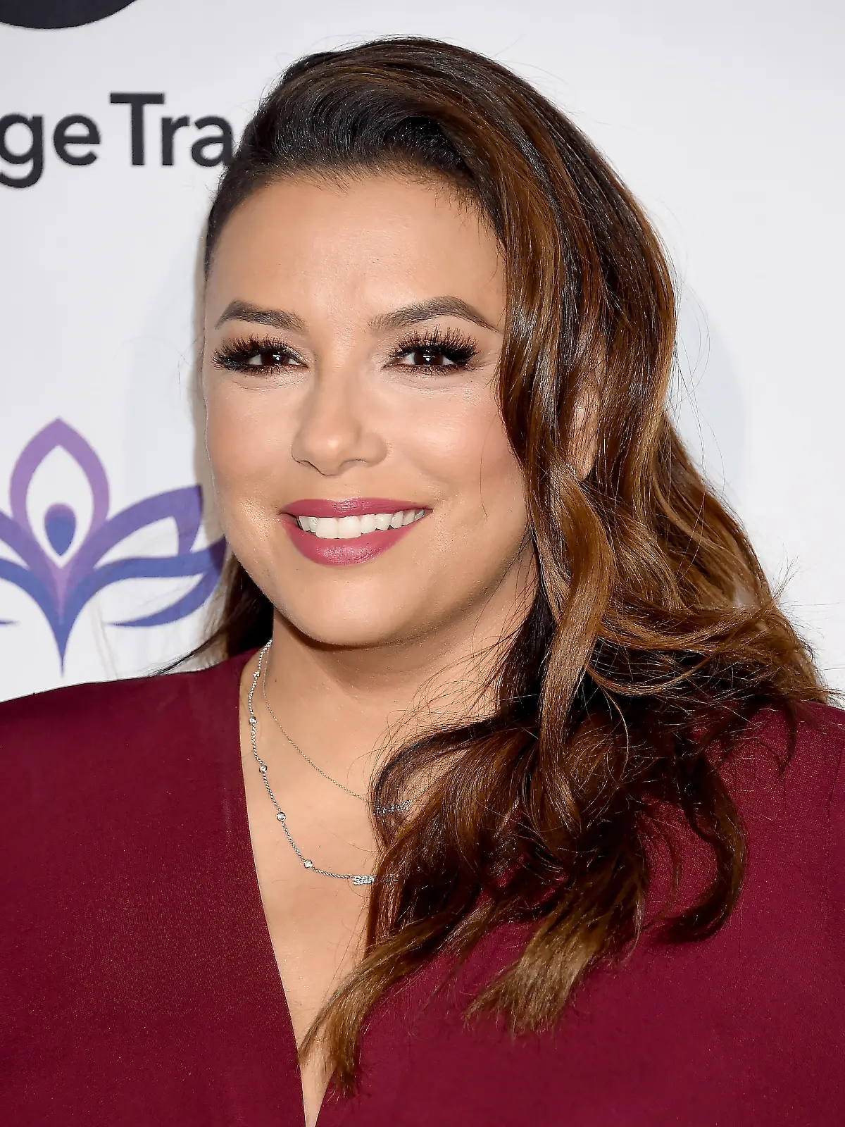 Eva Longoria bei der" Eva Longoria Foundation Dinner Gala" im "Four Seasons Hotel" in  Los Angeles am 8. November 2018,
