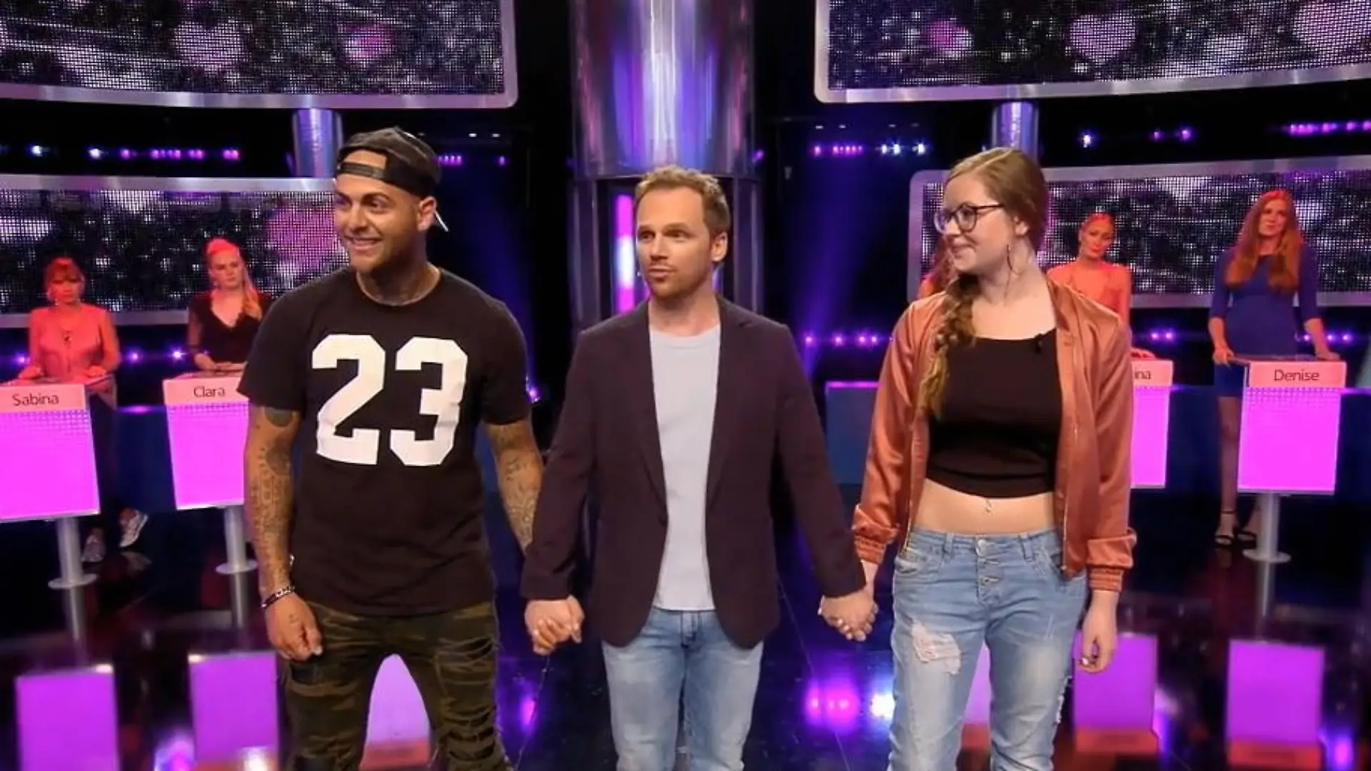 Nadine hat sich Okan gekrallt Das Limo-Date wartet