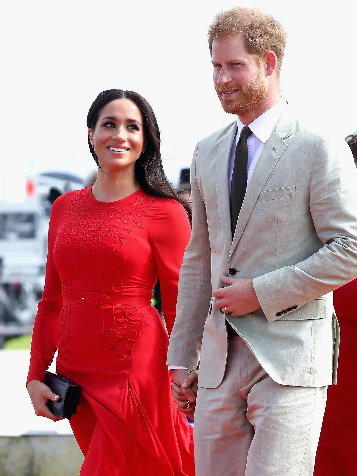 Herzogin Meghan und Prinz Harry bei ihrer Ankunft in Tonga