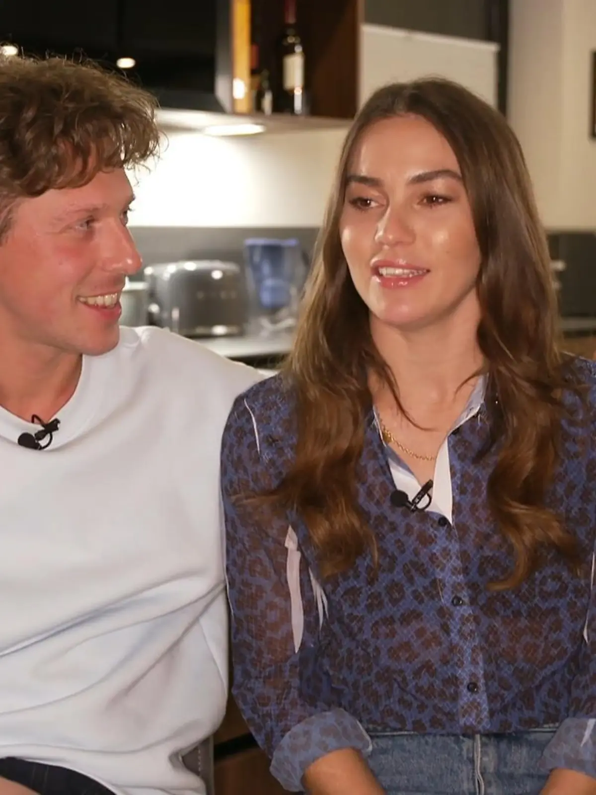 Valentin und Renata sprechen im Interview über ihren Nachwuchs.