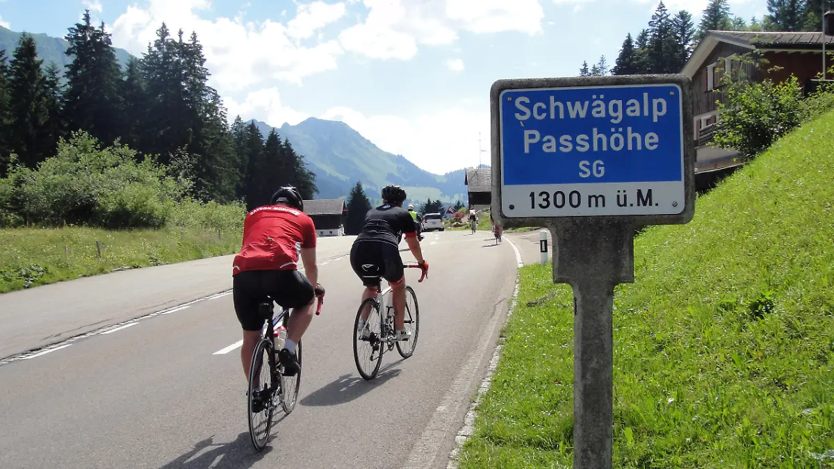 Alpenüberquerung mit dem Rennrad