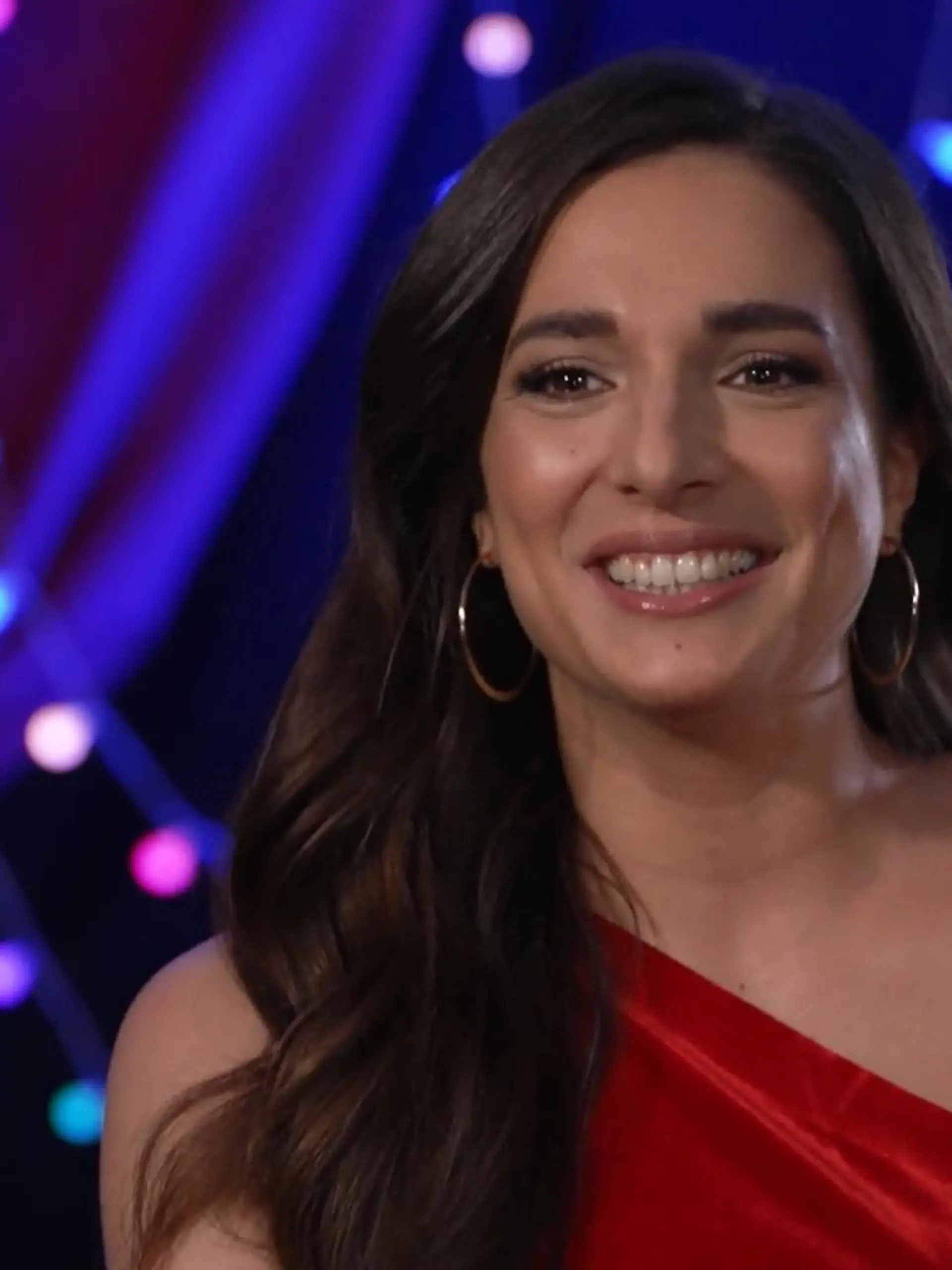 Sally Özcan tanzt bei "Let's Dance" 2023 mit – und muss ihr Back-Imperium in der Zeit aus den Händen geben.