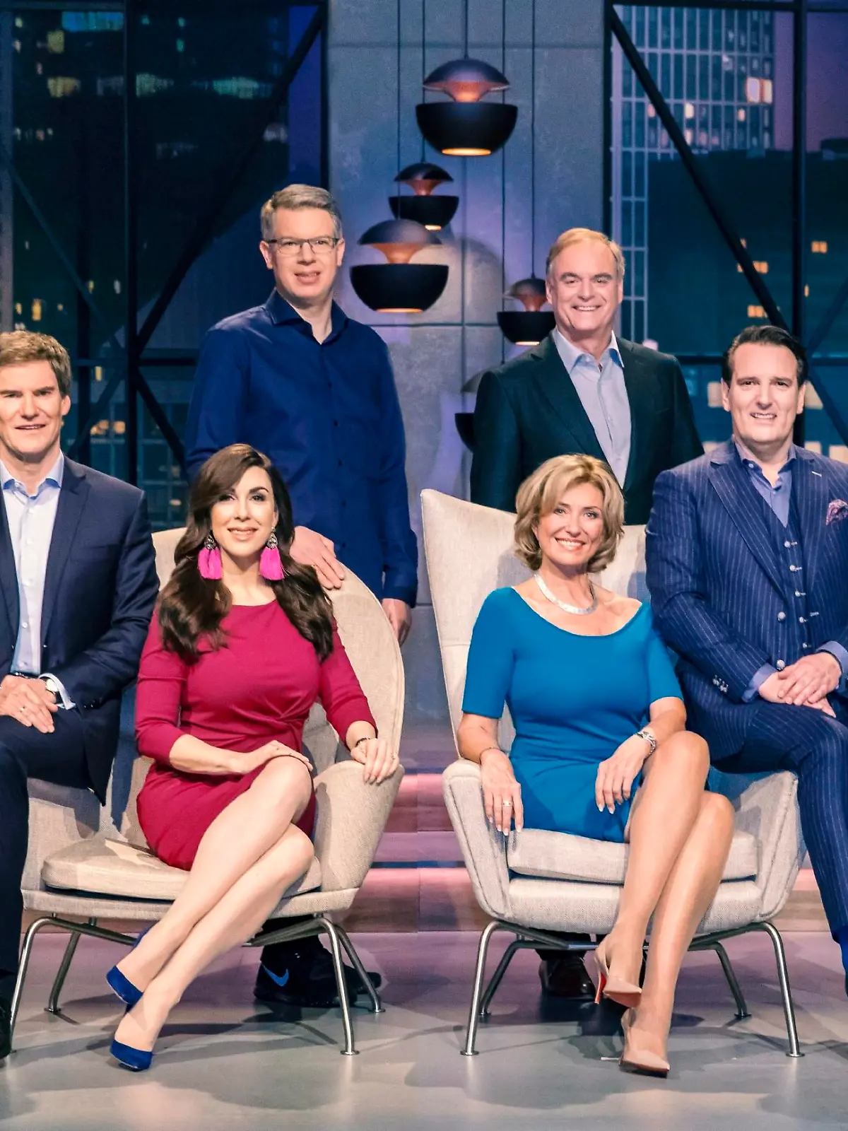 Die Löwen (v.l.): Carsten Maschmeyer, Judith Williams, Frank Thelen, Dagmar Wöhrl, Georg Kofler und Ralf Dümmel.

FREI IM 6-WOCHEN-VORLAUF!!!!
