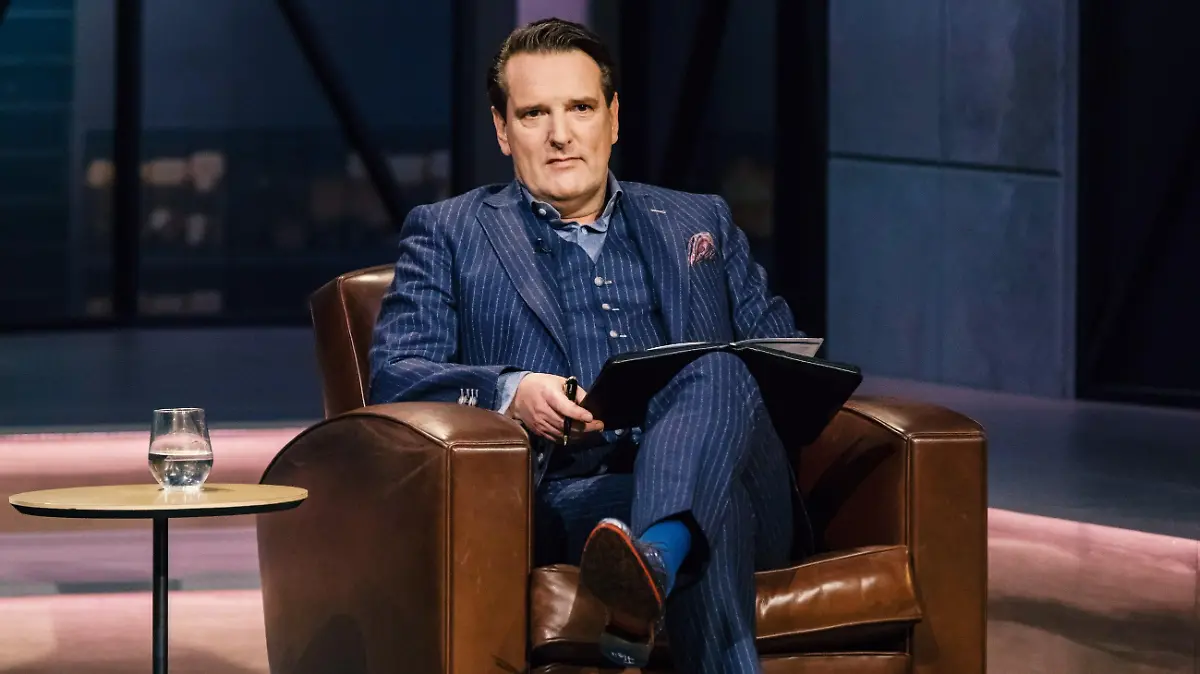 Investor Ralf Dümmel nimmt das "Catch Up"-Angebot genau unter die Lupe.