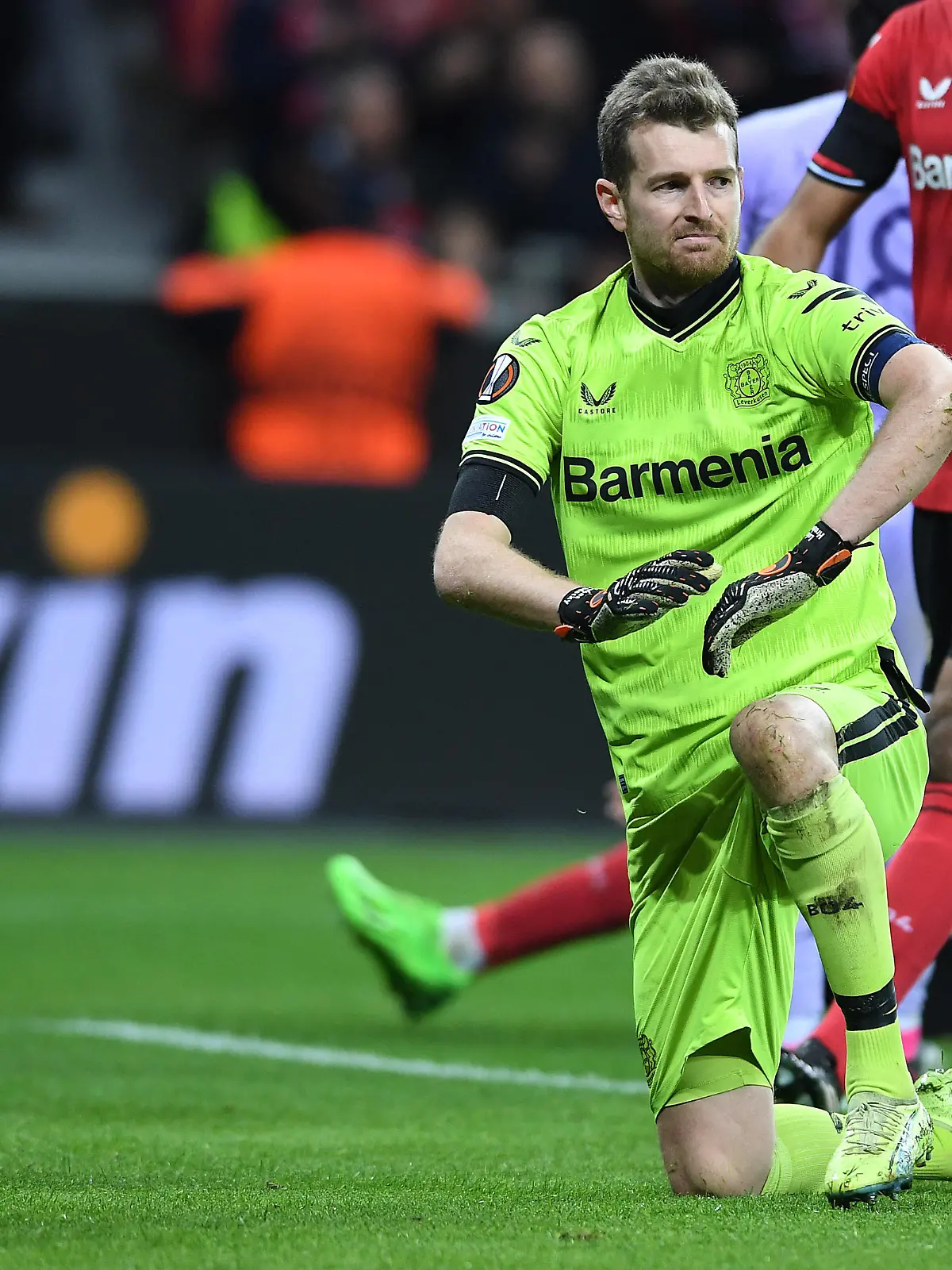 Fußball Europa League K.-o.-Runde-Play-off Bayer 04 Leverkusen - AS Monaco am 16.02.2023 in der BayArena in Leverkusen Lukas Hradecky  Leverkusen  enttäuscht *** Soccer Europa League knockout round play off Bayer 04 Leverkusen AS Monaco on 16 02 2023 at the BayArena in Leverkusen Lukas Hradecky Leverkusen disappointed xHDx