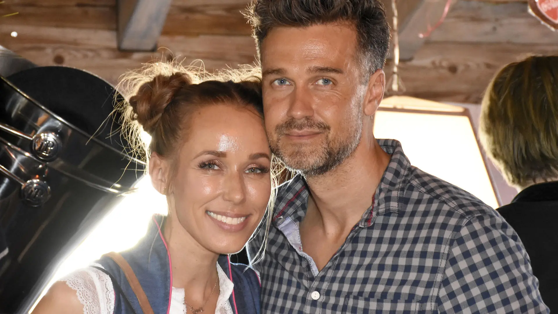 Annemarie und Wayne Carpendale in München auf der Wiesn 2018.