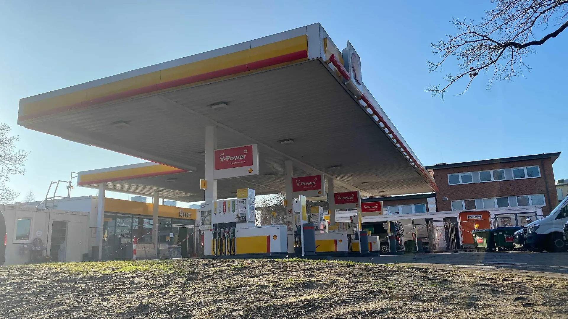 Falscher Kraftstoff: Kunden dieser Shell-Tankstelle tankten unwissentlich mit fatalen Folgen