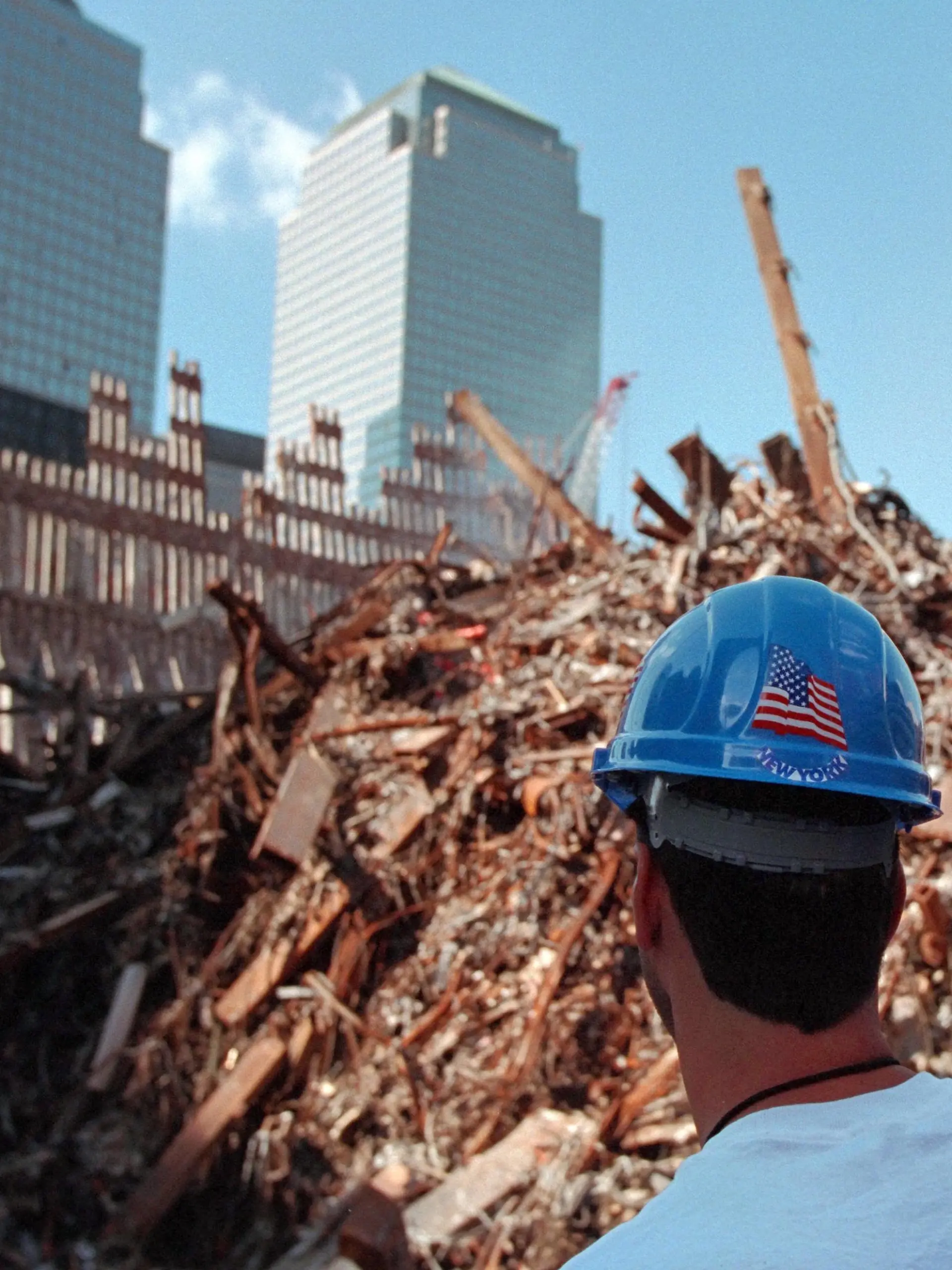 Oct. 3, 2001 - New York City, NY, USA - A construction worker stands at Ground Zero site of the attack on the World Trade Center October 3, 2001 in New York City. New York City USA PUBLICATIONxINxGERxSUIxAUTxONLY - ZUMAp138

OCT 3 2001 New York City NY USA a Construction Worker stands AT Ground Zero Site of The Attack ON The World Trade Center October 3 2001 in New York City New York City USA PUBLICATIONxINxGERxSUIxAUTxONLY ZUMAp138