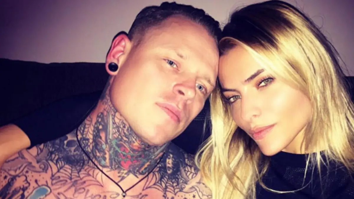 Die Bestätigung? Sophia Thomalla und Andy LaPlegua zeigen sich kuschelnd der Öffentlichkeit