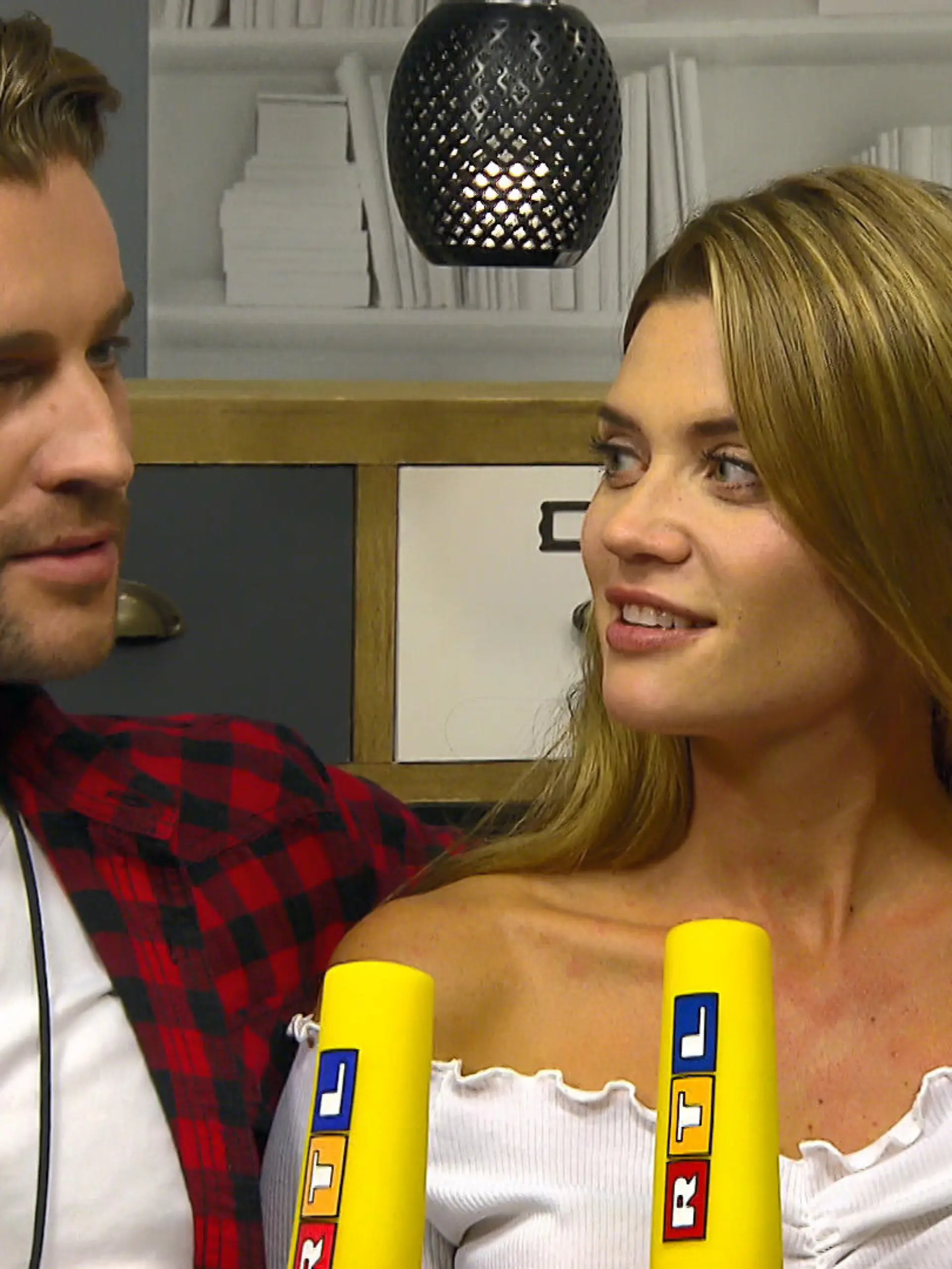 Alex und Nadine Chat 2.jpg