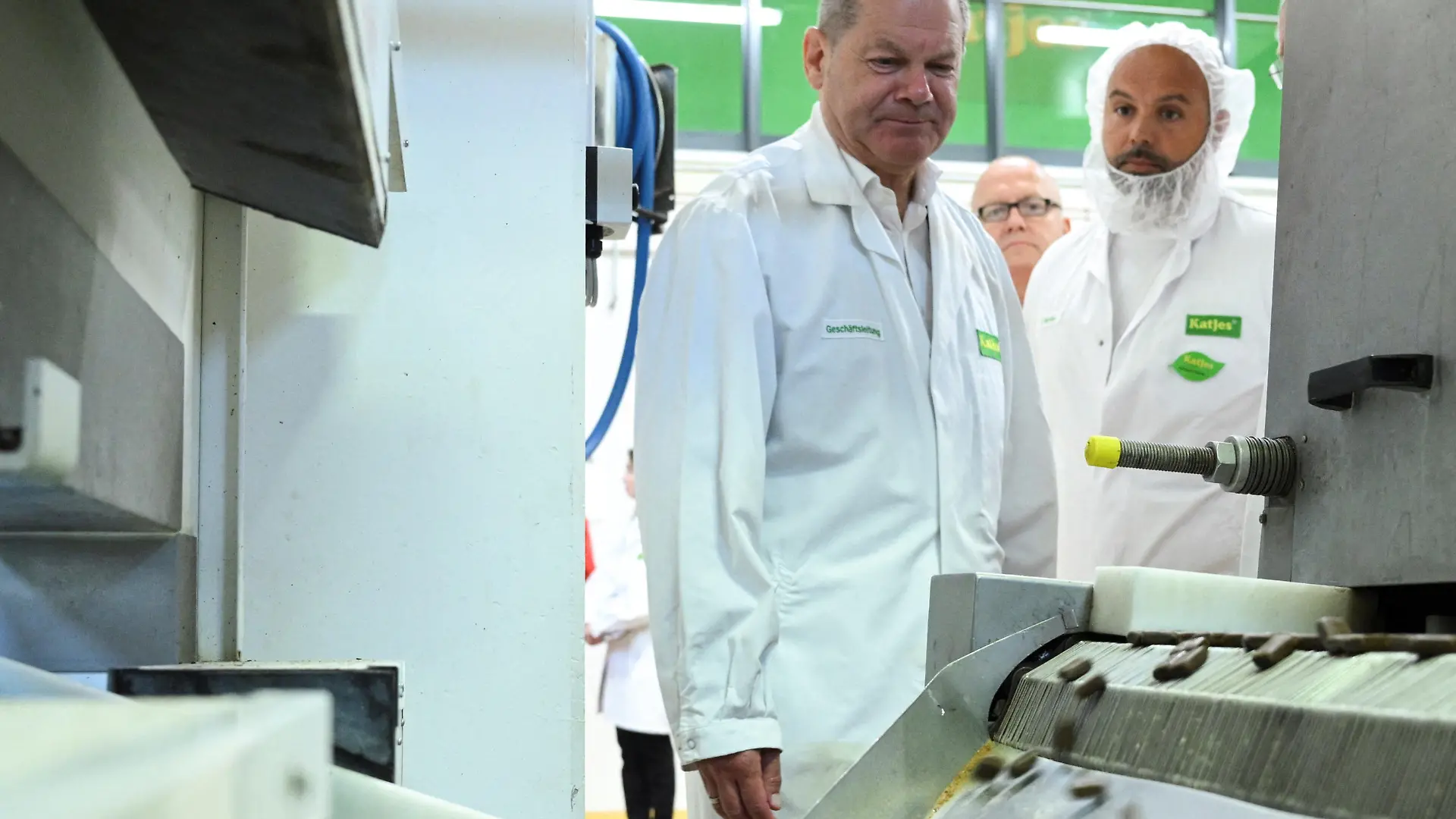German Chancellor Olaf Scholz visits a production of Sallos, liquorice bonbons at confectionery company for fruit gums, Katjes, in Potsdam, Germany August 15, 2023. REUTERS/Annegret Hilse