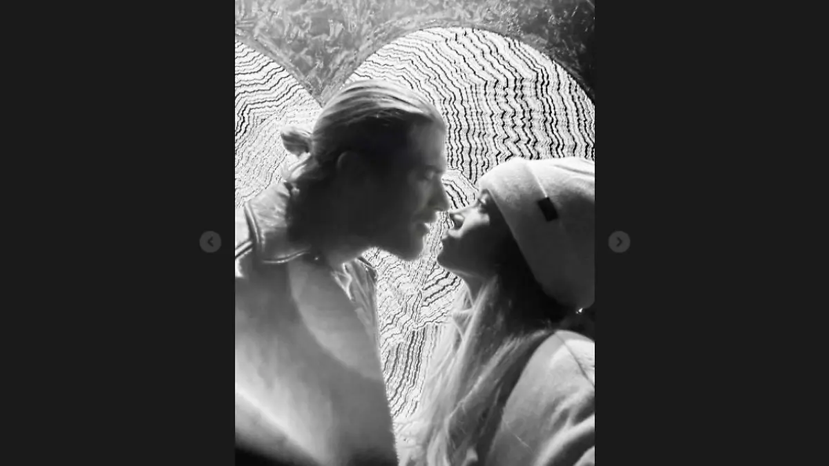 Gleich wird geknutscht - Loris Karius und Diletta Leotta am Valentinstag
