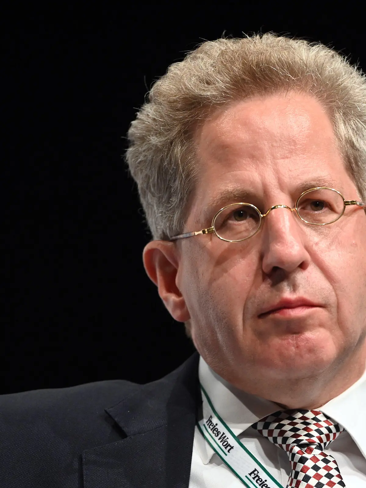 ARCHIV - 14.09.2021, Thüringen, Suhl: Hans-Georg Maaßen (CDU), früherer Präsident des Bundesamts für Verfassungsschutz, nimmt an der Wahlarena der Zeitung "Freies Wort" im Congress Centrum Suhl (CCS) teil. (zu dpa: «Maaßen nennt drohendes Verfahren zum Parteiausschluss rechtswidrig ») Foto: Martin Schutt/dpa-Zentralbild/dpa +++ dpa-Bildfunk +++