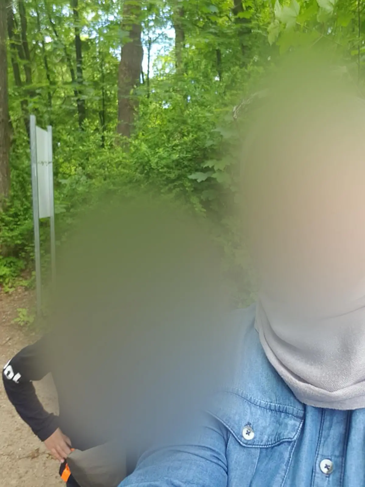 Die getötete Thurayya A. mit ihren Söhnen im Tierpark Neumünster 2021.