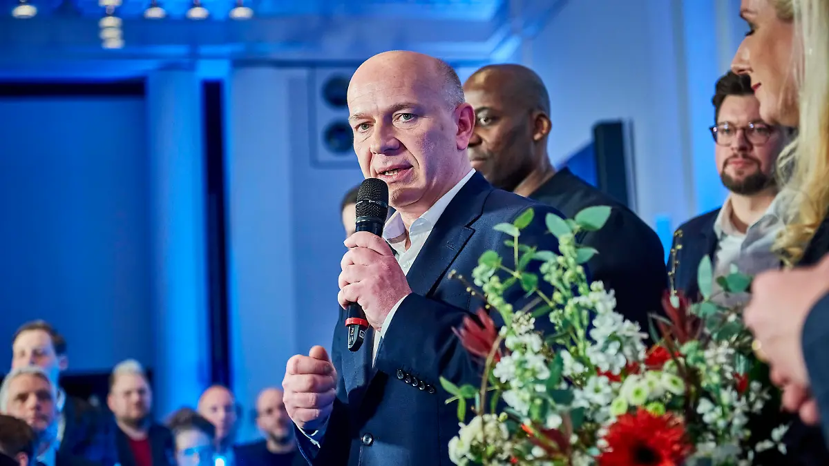 Wahlen in Berlin: Wahlsieger Kai Wegner DEU,Deutschland, Berlin,12.02.2023: Spitzenkandidat Kai Wegner hat mit der CDU ein starkes Wahlergebnis eingefahren. Die CDU ist stärkste Partei im Berliner Abgeordnetenhaus. *** Elections in Berlin election winner Kai Wegner DEU,Germany, Berlin,12 02 2023 top candidate Kai Wegner has brought in a strong election result with the CDU The CDU is the strongest party in the Berlin House of Representatives