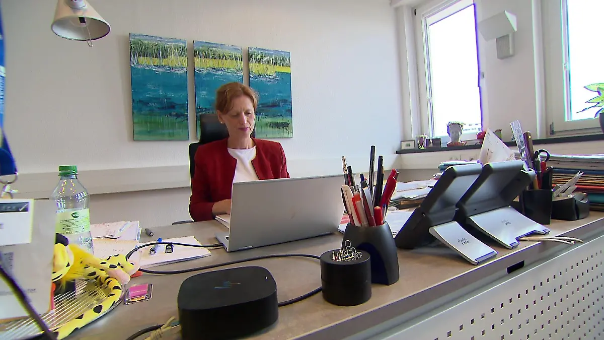 Karin Prien fordert Handy-Verbot an Grunschulen.