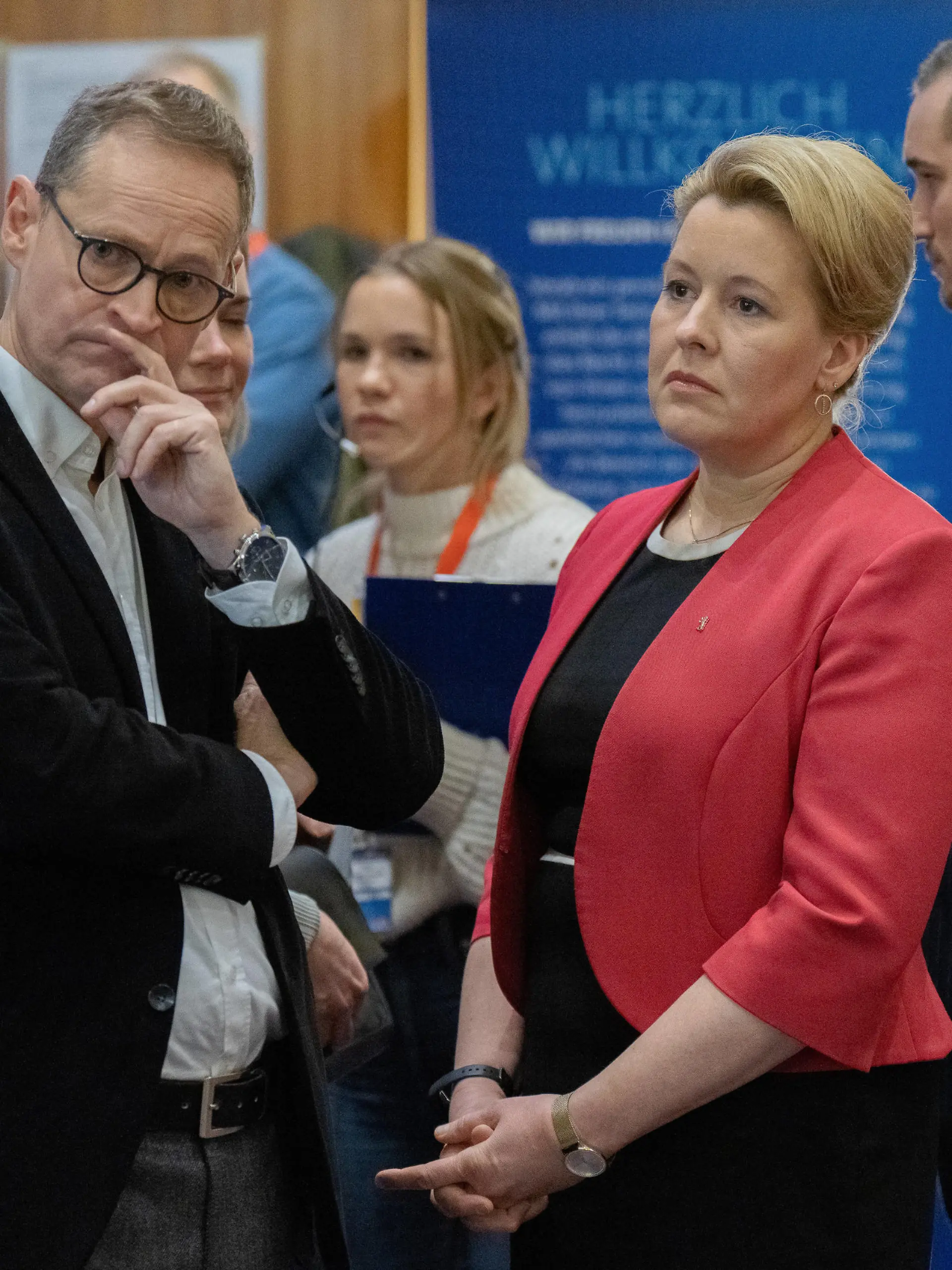 Michael Müller, Franziska Giffey Wahl zum Abgeordnetenhaus von Berlin, Michael Müller, Franziska Giffey, Regierende Bürgermeisterin von Berlin Berlin Berlin GER *** Michael Müller, Franziska Giffey Election to the House of Representatives of Berlin, Michael Müller, Franziska Giffey, Governing Mayor of Berlin Berlin GER