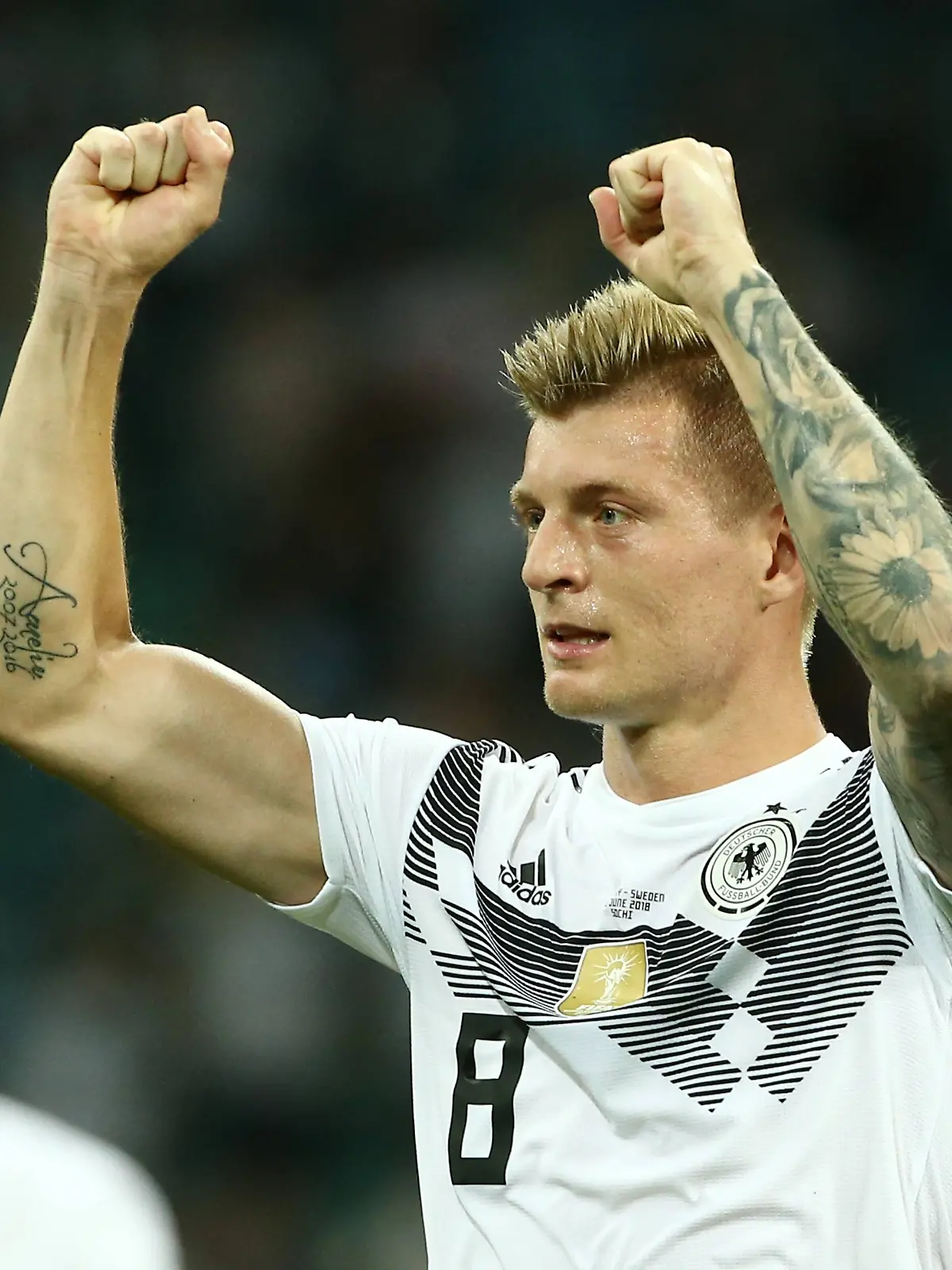 WM 2018, Deutschland - Schweden Toni Kroos / Freude / Emotion / jubelnd / Jubel nach Spielende / / Fußball Fussball / FIFA WM Weltmeisterschaft Russland Russia 2018 / Saison 2017/2018 / 23.06.2018 / Deutschland GER vs. Schweden SWE / *** Toni Kroos Joy Emotions Cheering Jubilation after the match Sport Soccer Football FIFA World Cup Russia Russia 2018 Season 2017 2018 23 06 2018 Germany GER vs Sweden SWE  