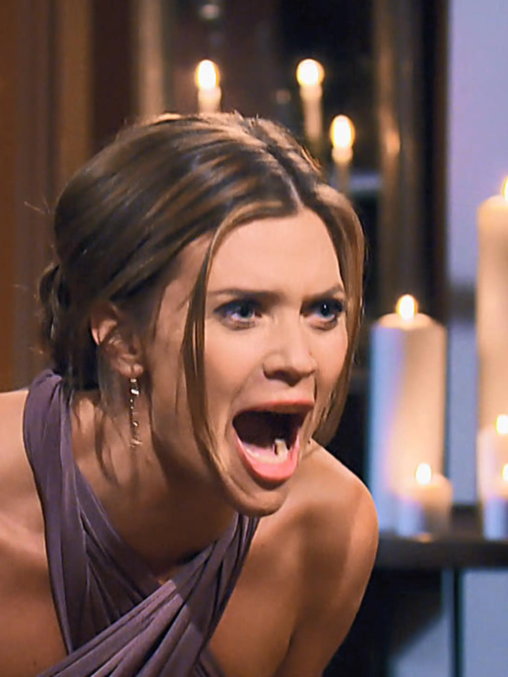 nadine schreit.jpg