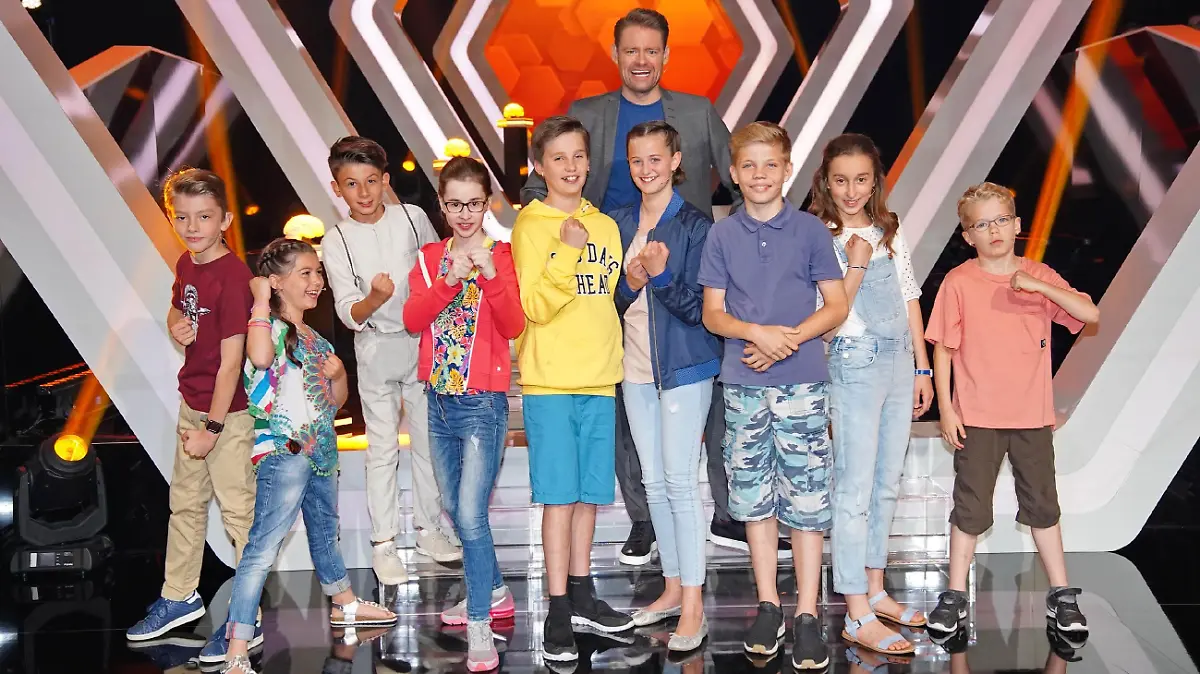 Max Giermann sucht als Moderator von "Einstein Junior - Deutschlands cleverste Kids" die klügsten Kinder Deutschlands