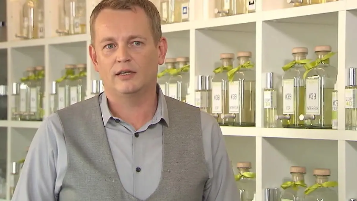 Was taugen die ganzen Promi-Parfums? Experte beurteilt die Qualität