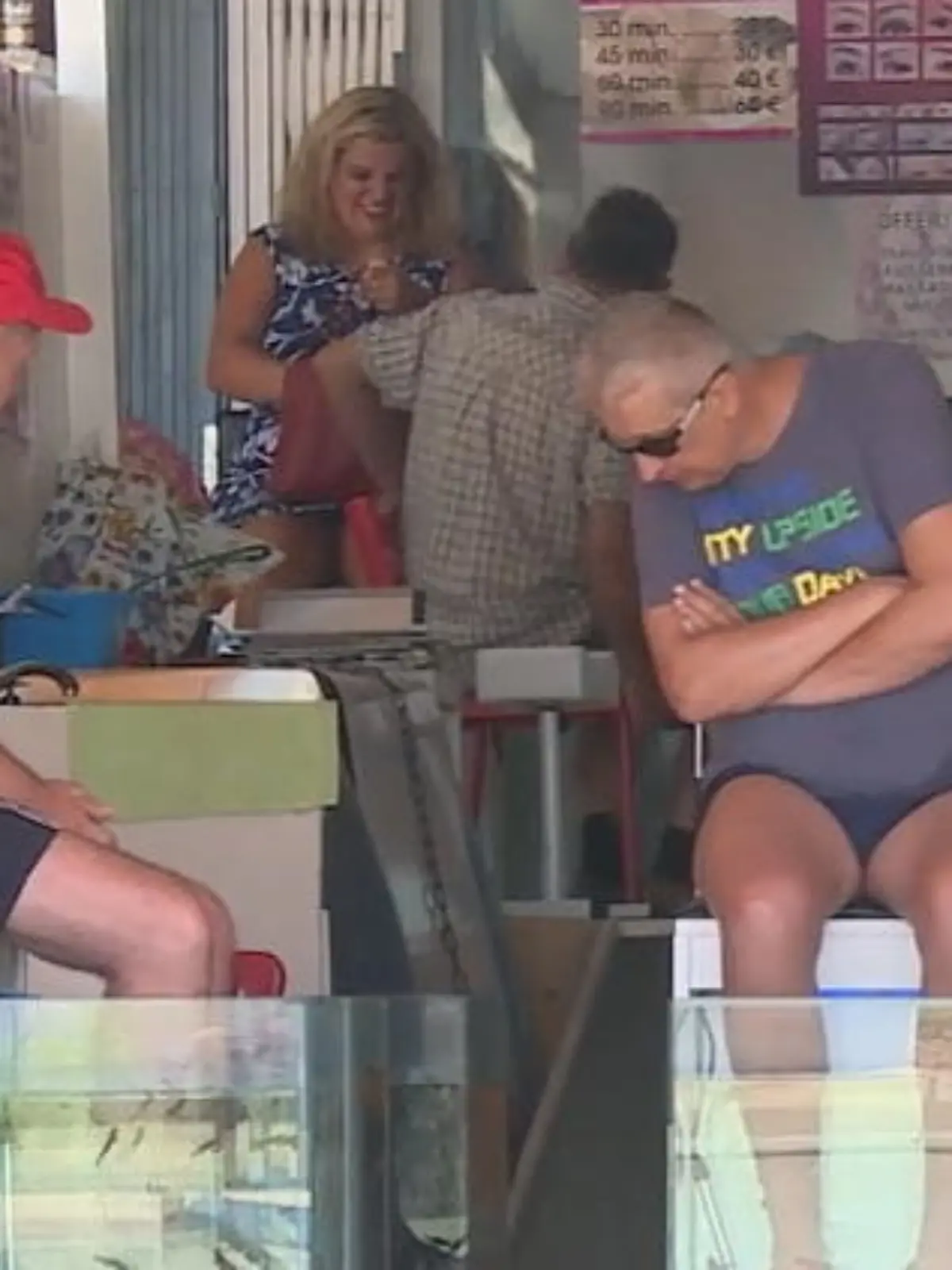 Bild zu: "Der Wasser-Test unter den Fisch-Spas"