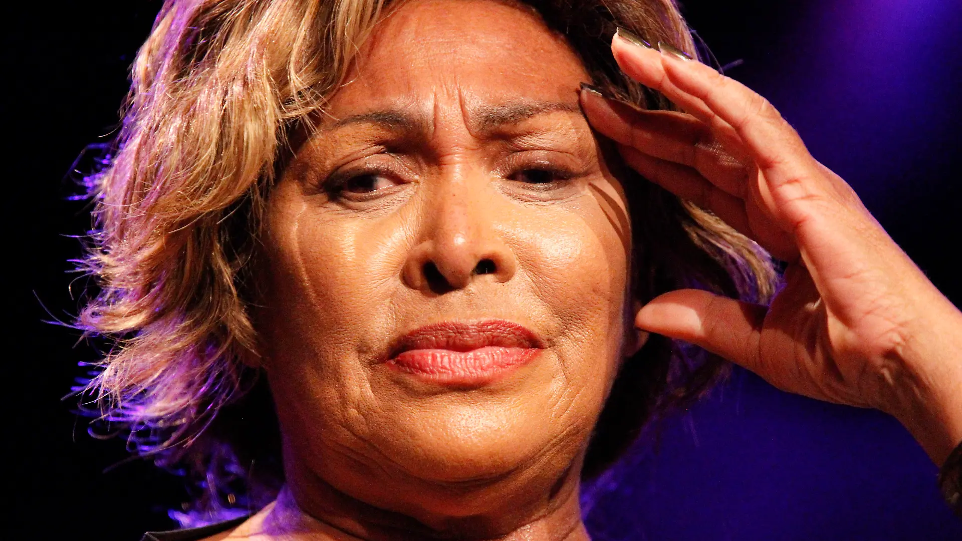 Tina Turner in Zürich / Sie stellt das neue Album Children Beyond vor / Tina Turner presents the new Album Children Beyond in Zurich / 29.09.2011 / 2011 Mandoga Media