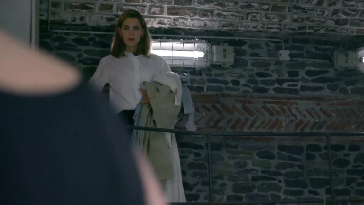 Stella trifft im Waschkeller auf Jakob „Unter uns“-Folge vom 27.02.23