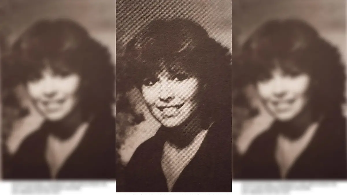 Highschool-Jahrbuch-Foto von Pamela Anderson 1985