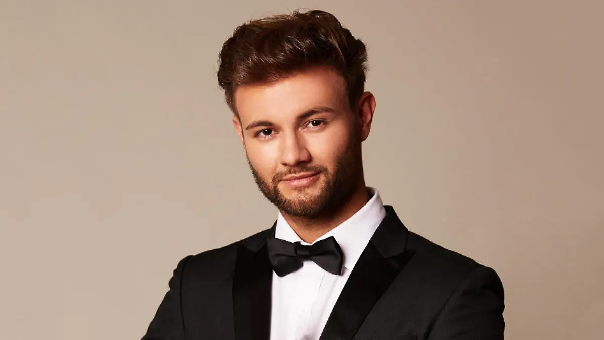 bachelorette bio daniel