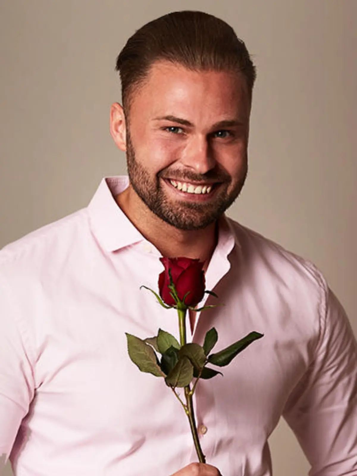 bachelorette bio kevin