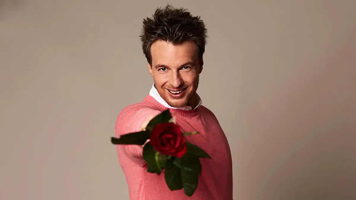 bachelorette bio sascha
