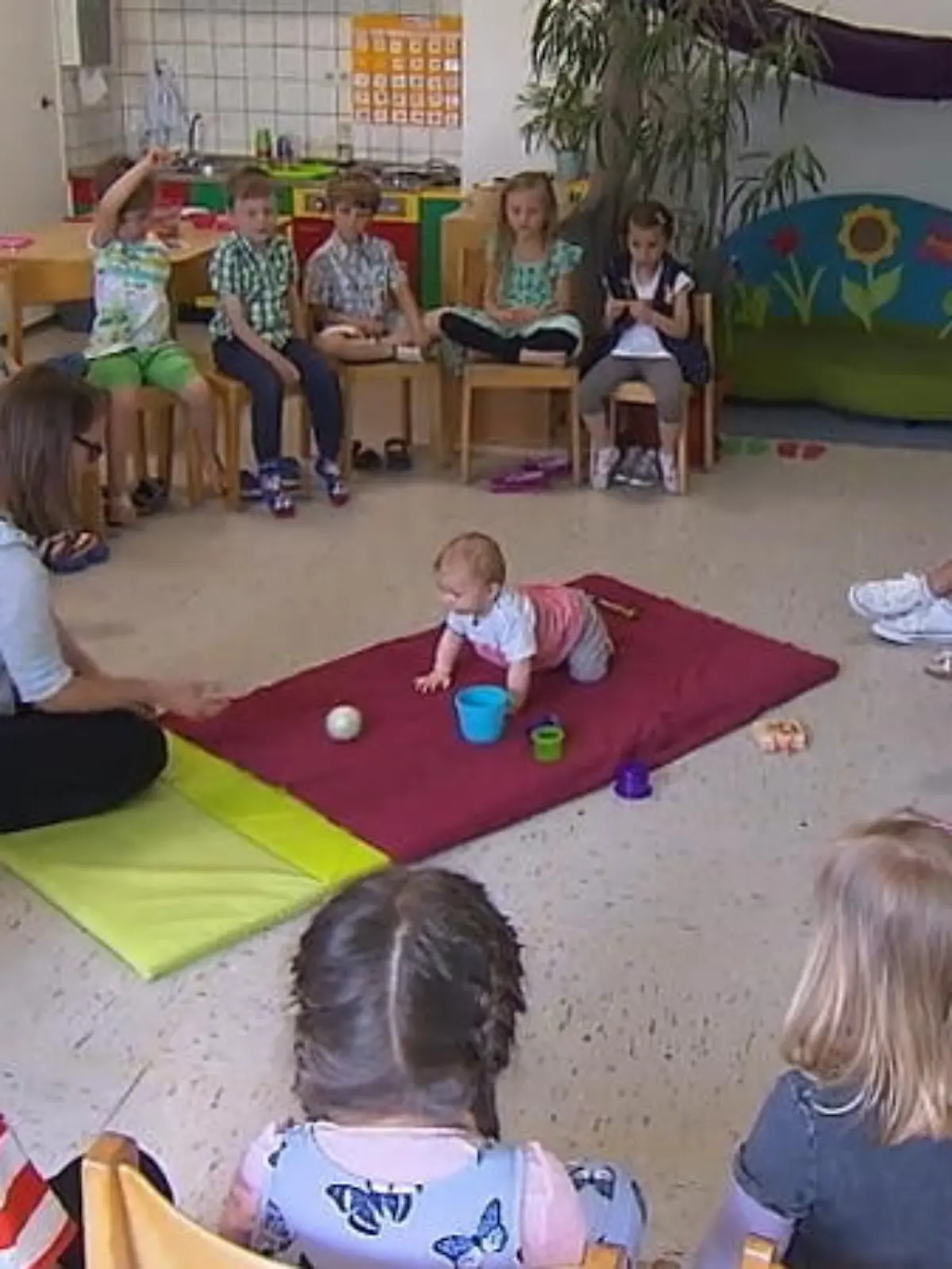 Bild zu: "Babywatching: Was steckt hinter dem Trend-Kurs?"