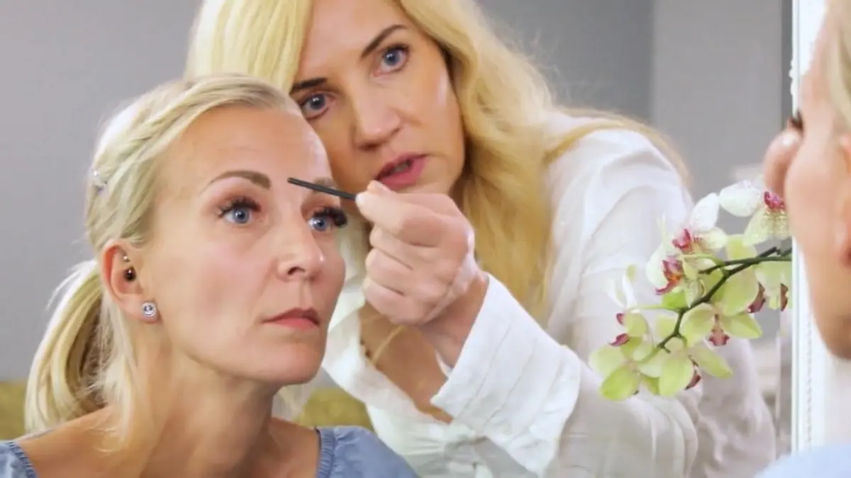 Augenbrauen-Extensions im Test Beauty-Trick