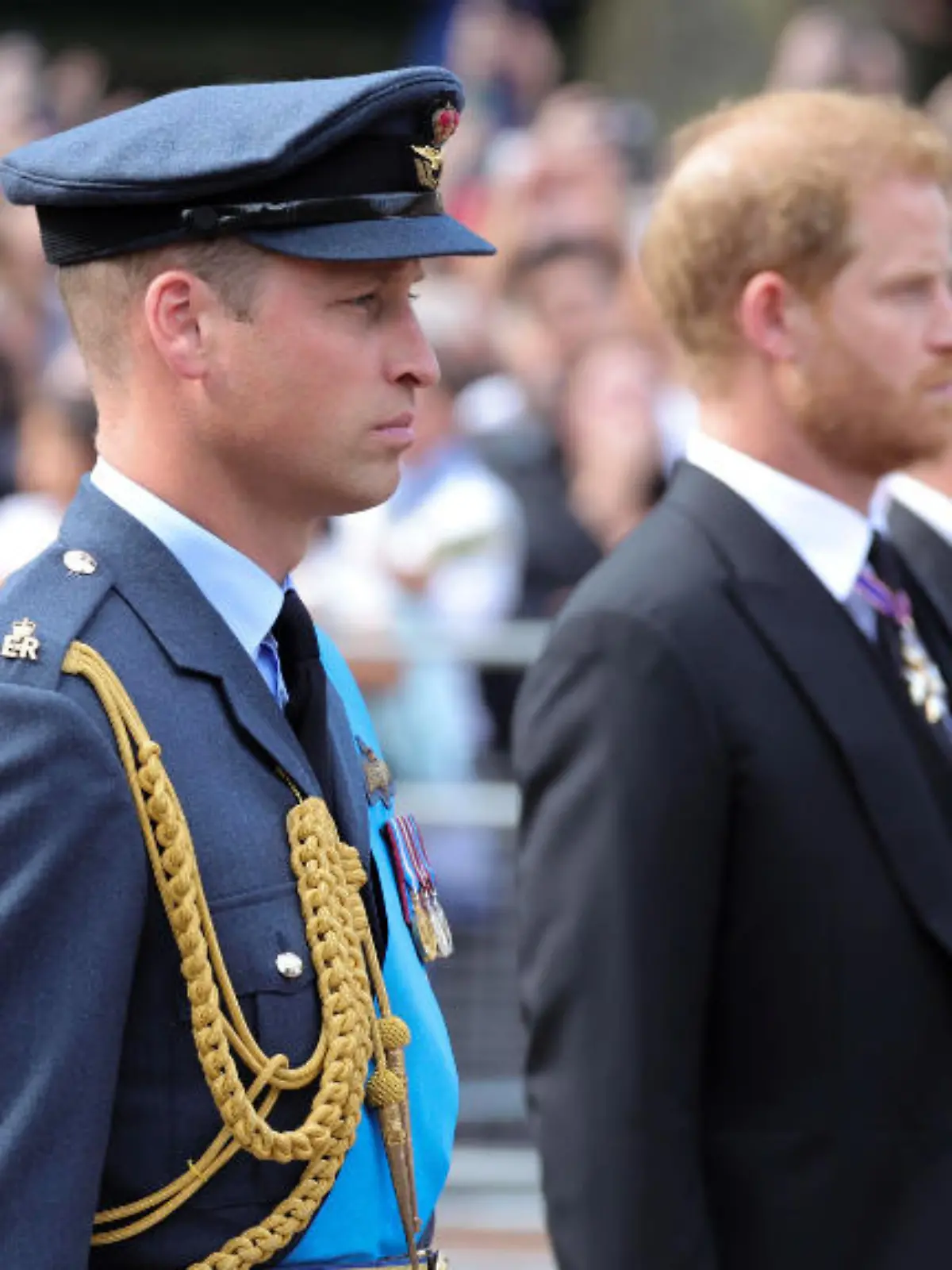 Bild zu: "William und Harry trauern gemeinsam um die Queen"