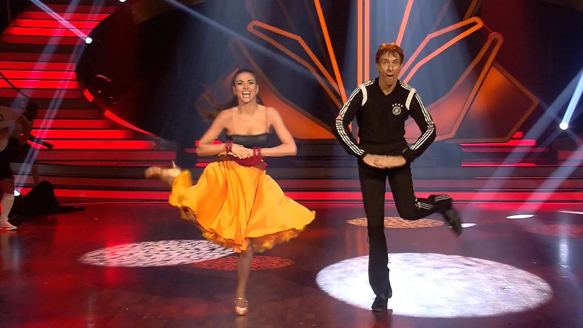 Ingolf & Ekaterina mit einem flotten Quickstep Let's Dance 2018: Finale